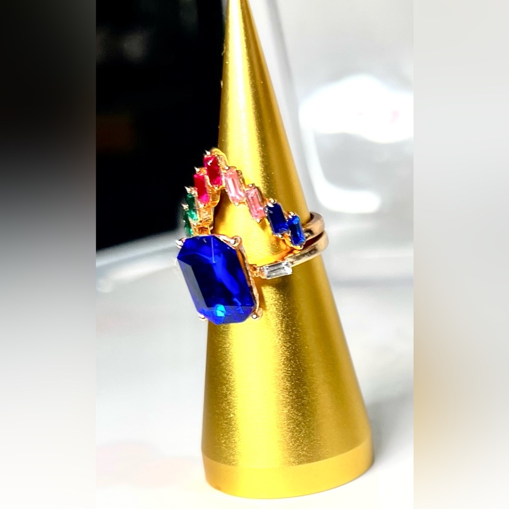 Rhinestone Ring Set Multicolor & Gold - Picture 3 of 3